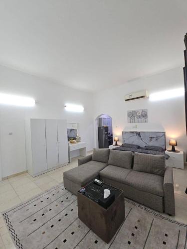 Al Ain Apartment | Towaya studio