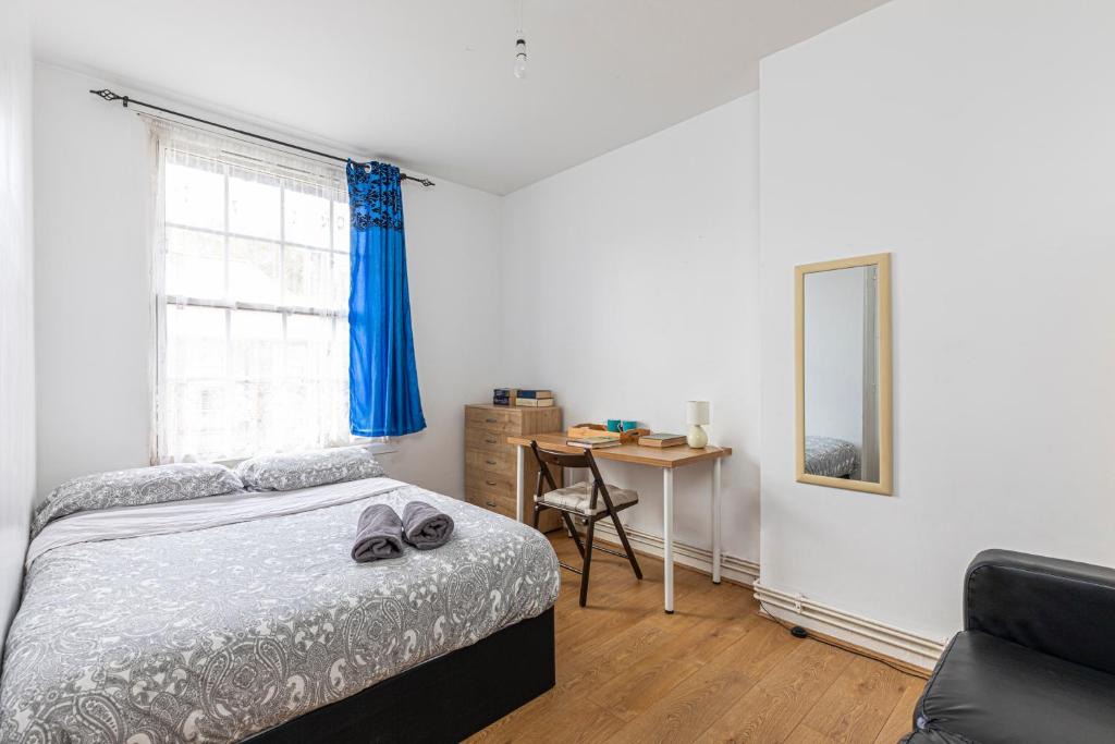 Shadwell House | Tower Bridge Accommodations - 11