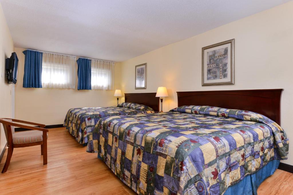 Guilford Hotel | Tower Inn and Suites of Guilford/Madison