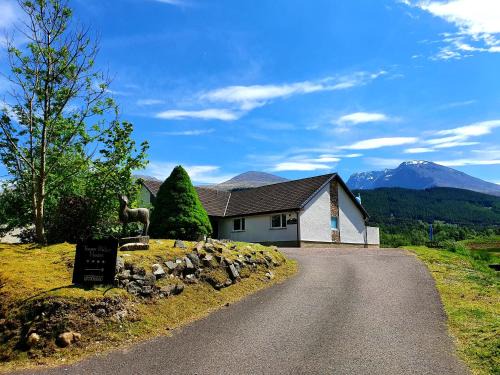 Torlundy House | Tower Ridge House