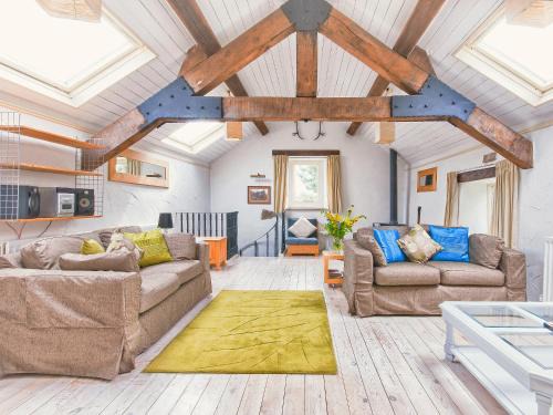 Longnor House | Town End Barn