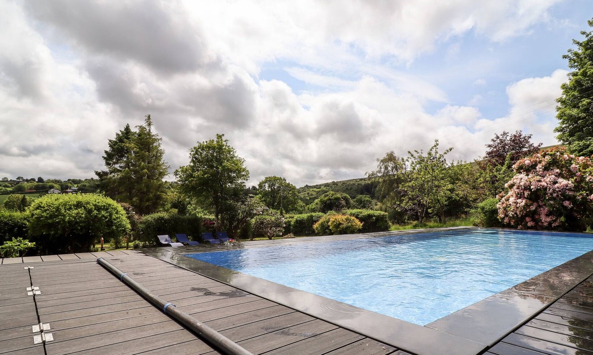 South Tawton Cottage | TOWNEND, pet friendly, luxury holiday cottage in South Zeal