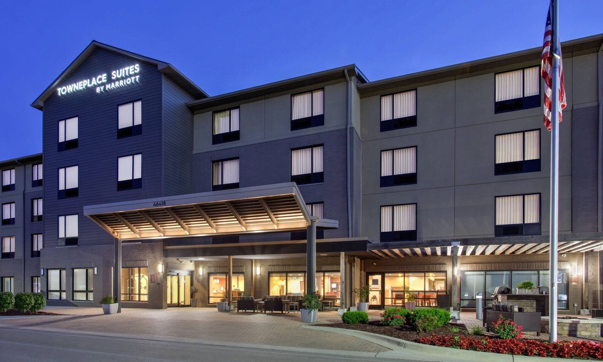 Belleville Hotel | TownePlace Suites by Marriott Detroit Belleville