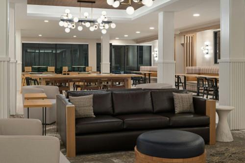 Woodbine Hotel | TownePlace Suites by Marriott Corbin