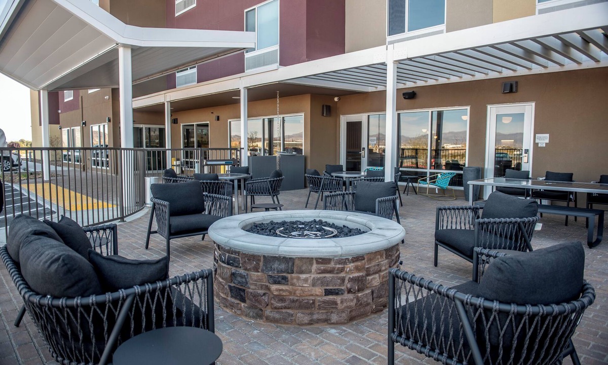 Ridgecrest Hotel | Towneplace Suites By Marriott Ridgecrest