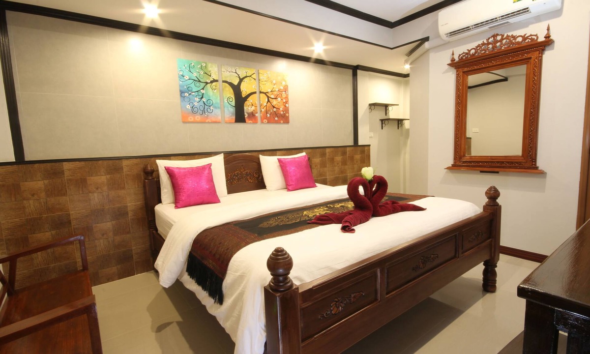 Thani House | TR Guesthouse