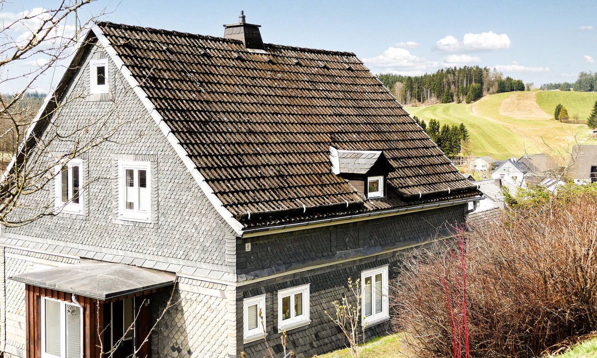 Teuschnitz House | Traditional Frankenwald house in beautiful location.