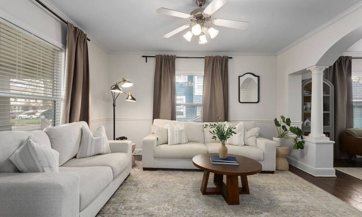 Lee's Summit House | Traditional Meets Design House