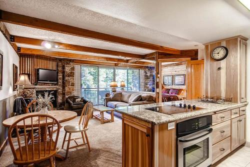 Peak 9 Apartment | Trails End 110