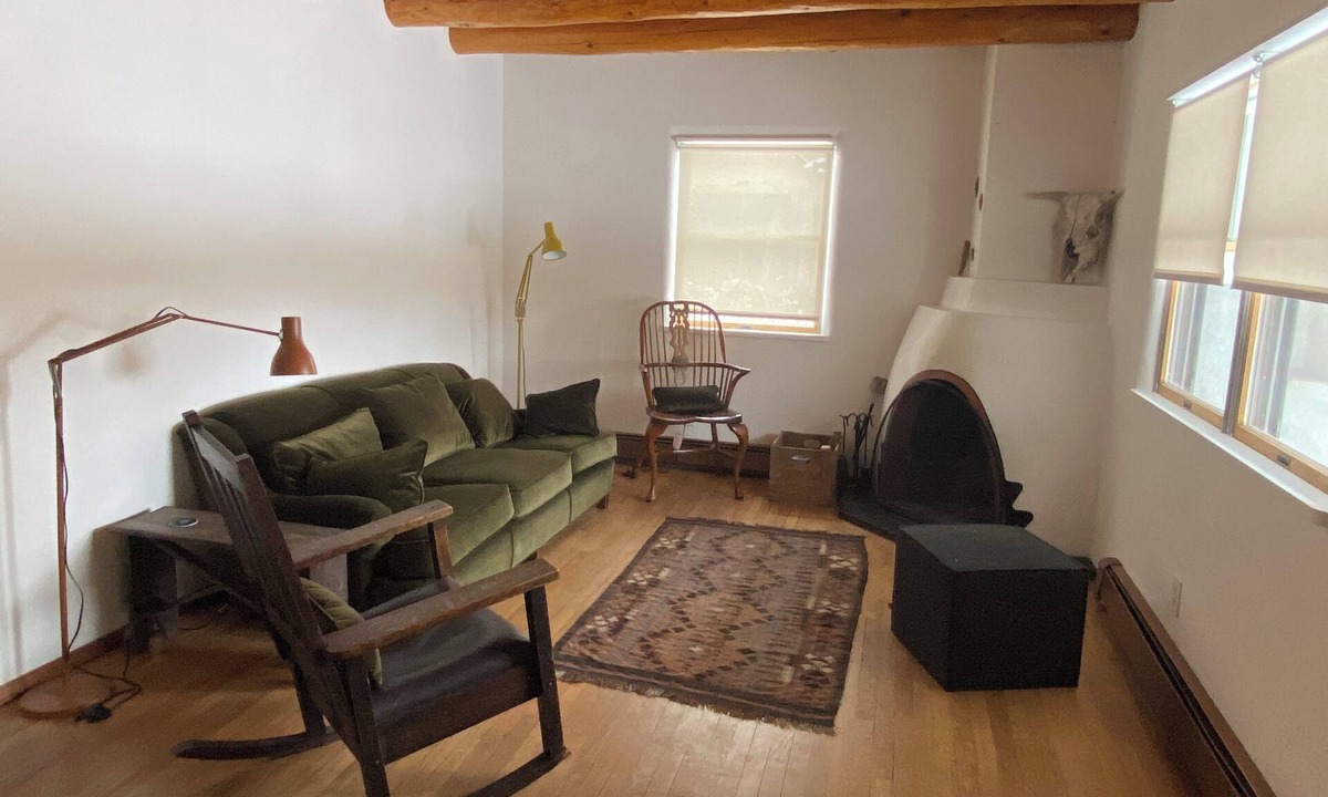 Southside House | Tranquil 2-bedroom house in Santa Fe