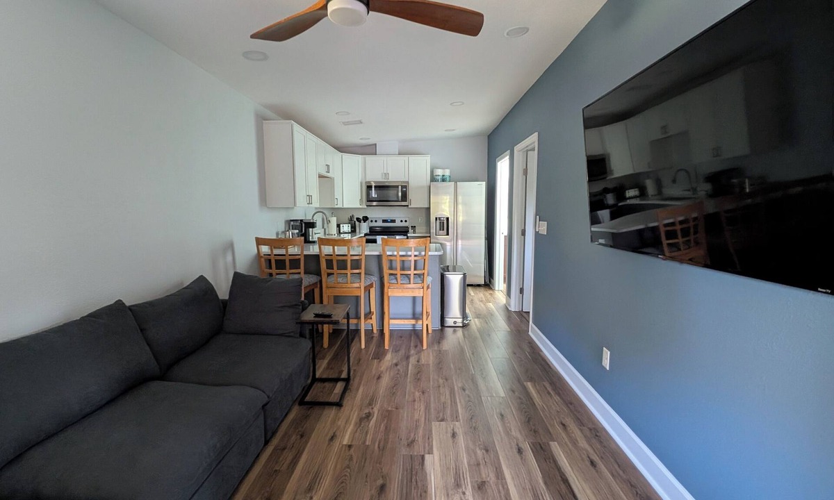 Tallahassee House | Tranquil 2-bedroom house in beautiful Tallahassee - completely remodeled with AC