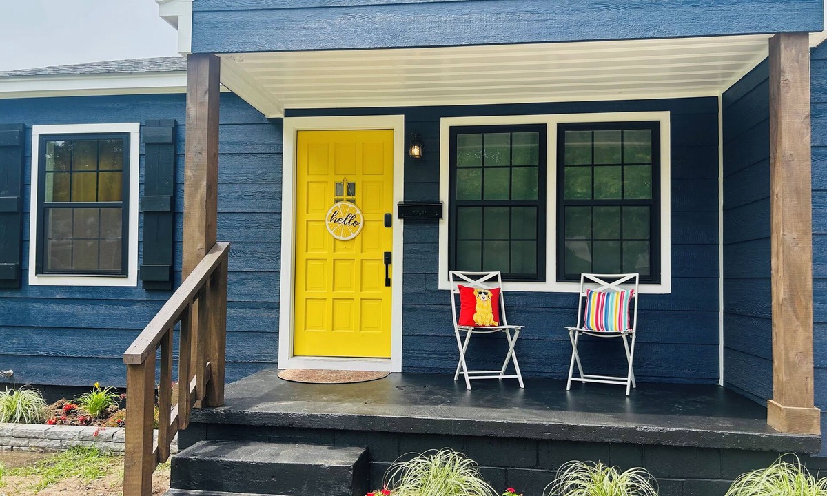 Tulsa House | Tranquil 3-bedroom 2 Bath, HotTub, Ping Pong, backs up to Park, hosting w/heart