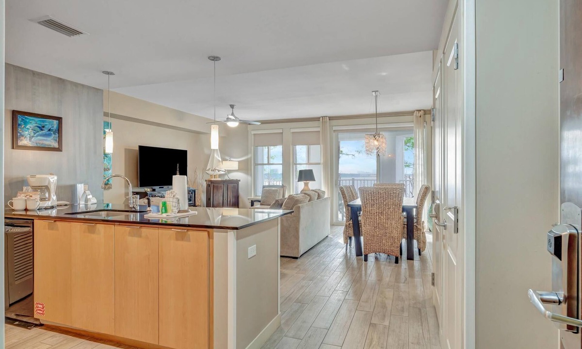 Baytowne Wharf Condo | Tranquil 3rd Floor Retreat: 2 Bedroom, 3 Bath, and two King Beds at Sandestin Golf and Beach Resort!