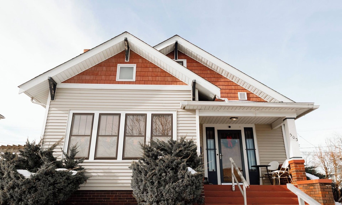 Cedar Falls House | Tranquil 4-bedroom house in Downtown Cedar Falls