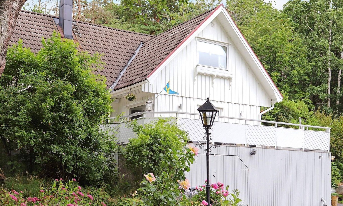 Vallda House | Tranquil Coastal Retreat in Halland-By Traum