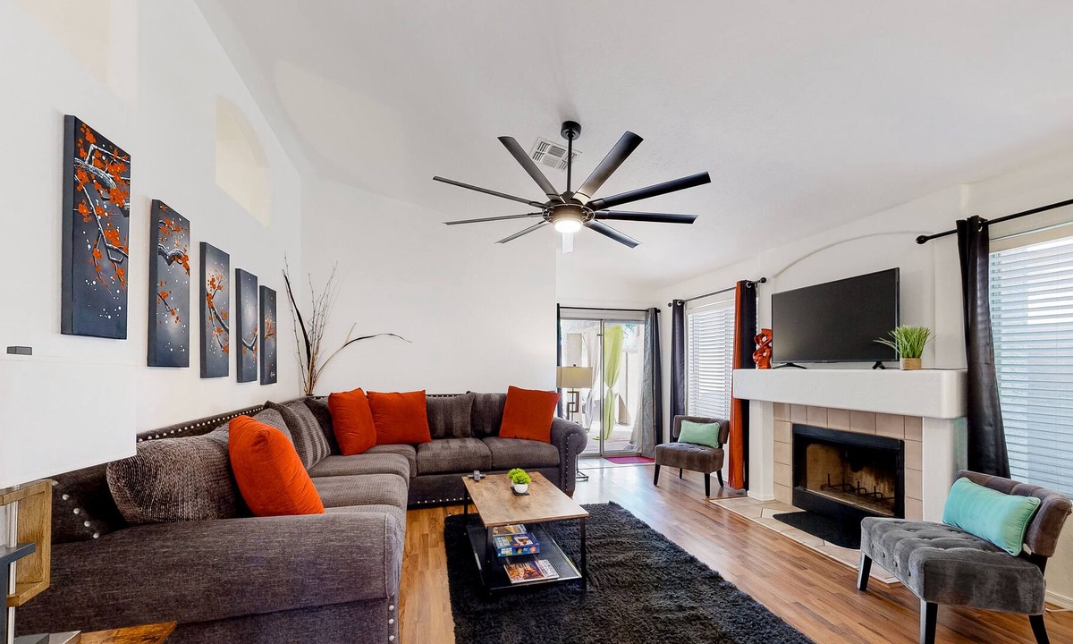 Foothills House | Tranquil dog-friendly house with heated pool, hot tub, gas grill, & washer/dryer