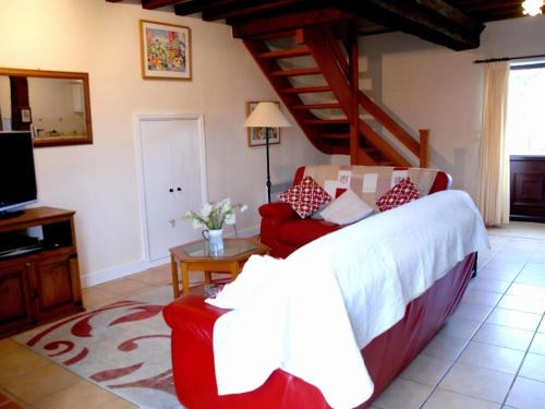 Sainte-Marguerite-d'Elle House | Tranquil Cottage in Normandy