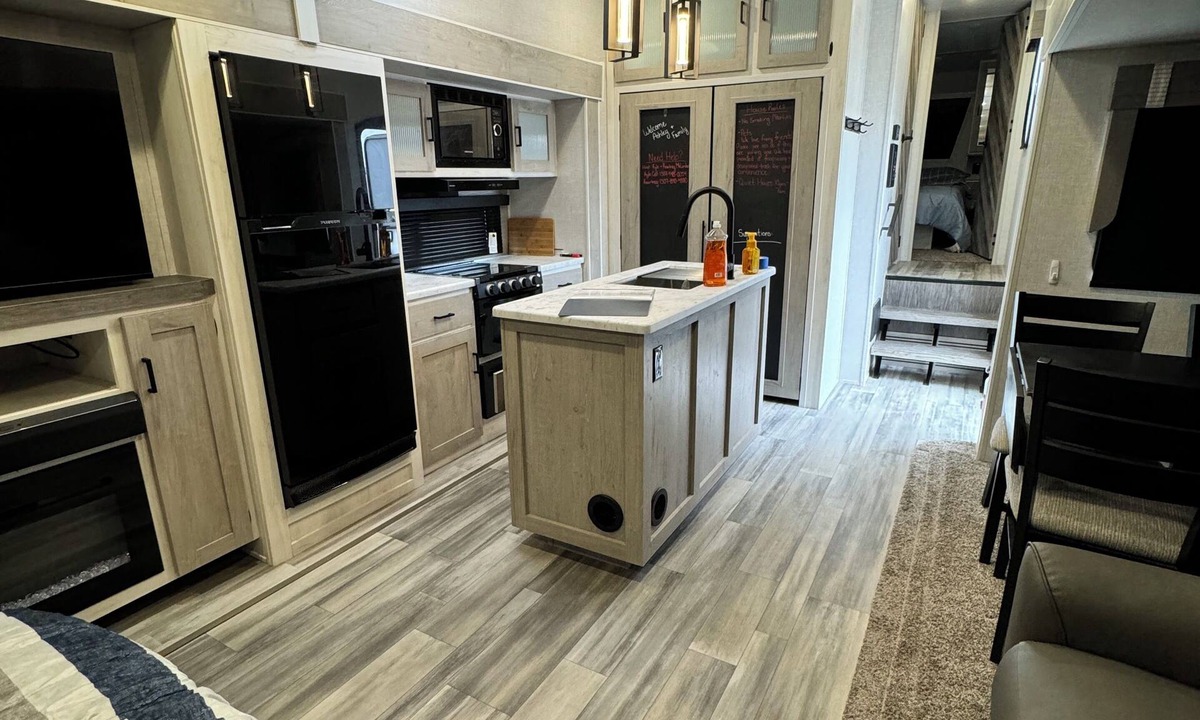 Rock Springs House | Tranquil mobile home with AC in Rock Springs