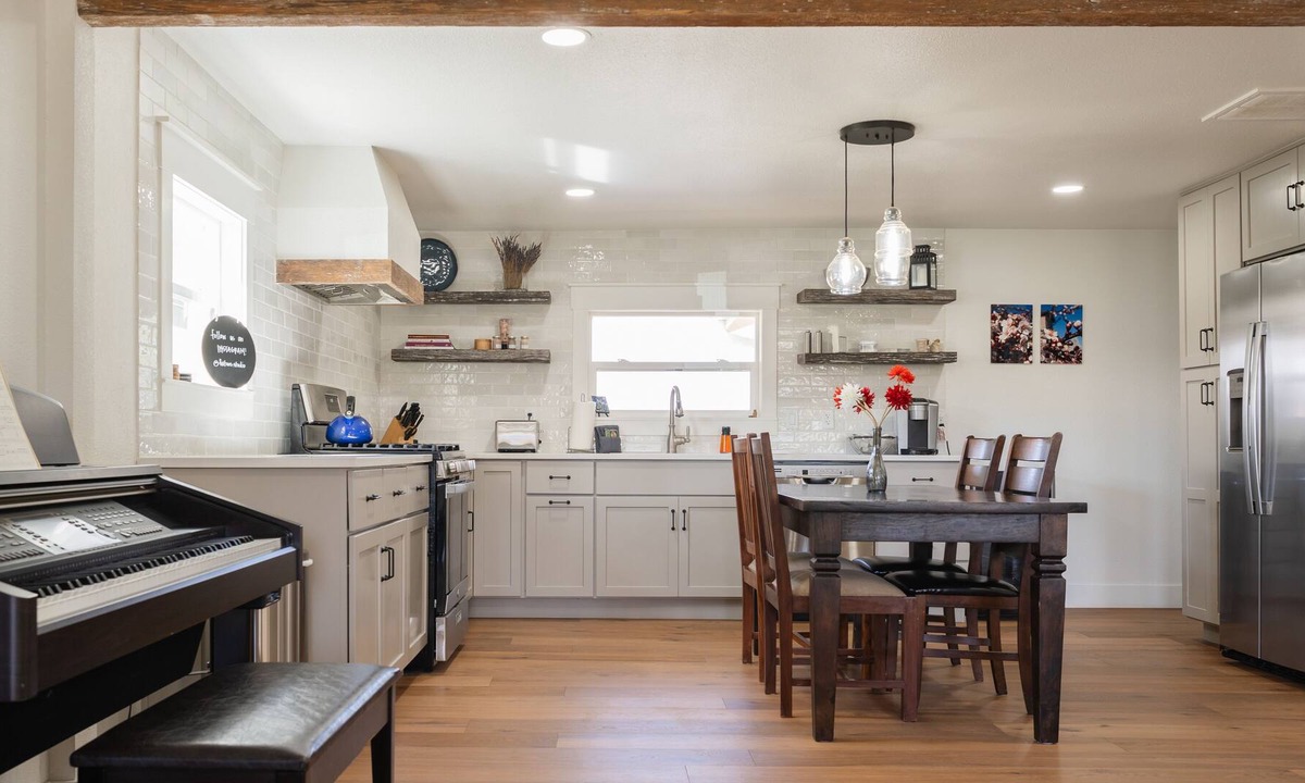Palisade Other | Tranquil Peach Orchard Retreat: Cozy Comfort!