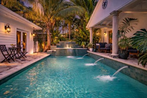 Old Northwood Historic District House | Tranquil Pool Oasis Near DT WPB & Beaches
