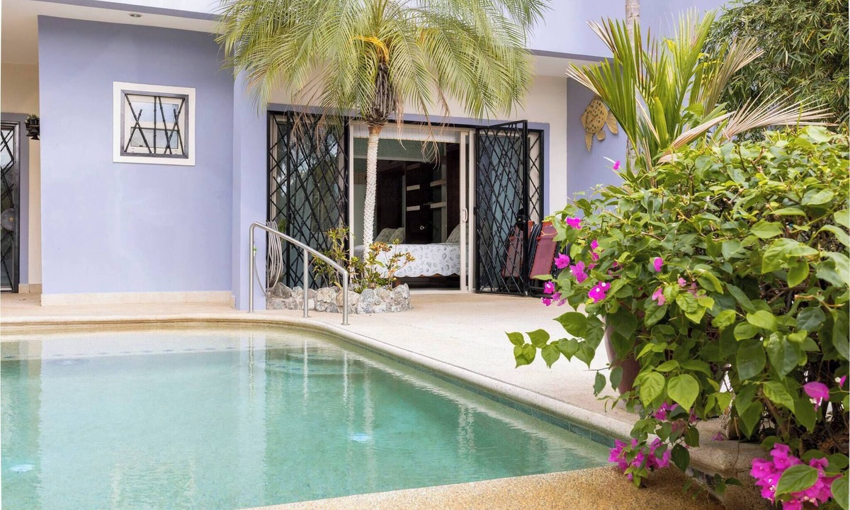 Panama Beach House | Tranquil Poolside Retreat in Playa Panama, Papagayo Bay