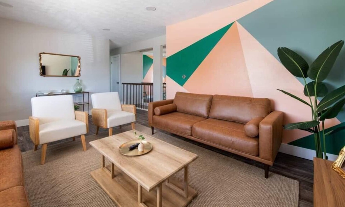 South Westminster House | Tranquil Retreat: Spacious Home & Foosball Fun!