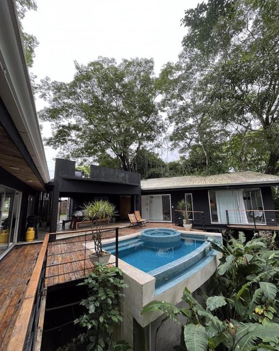 Santa Teresa Villa | Tranquil villa with pool nestled in the jungle