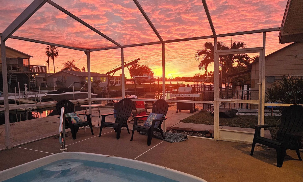 Port Richey House | Tranquil Waterfront Retreat Home