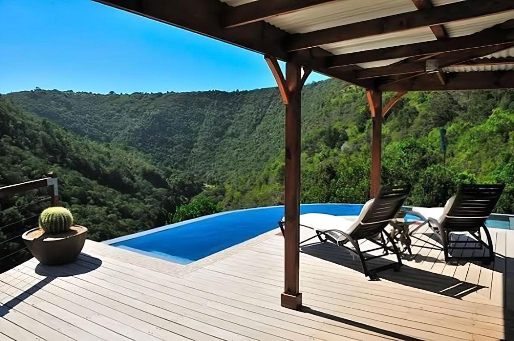 Hoekwil Villa | Tranquility at Its Finest - Kaaimans Luxury Villa