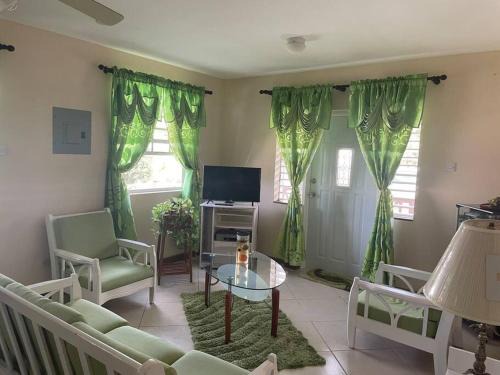 The Valley Apartment | Tranquility Corner