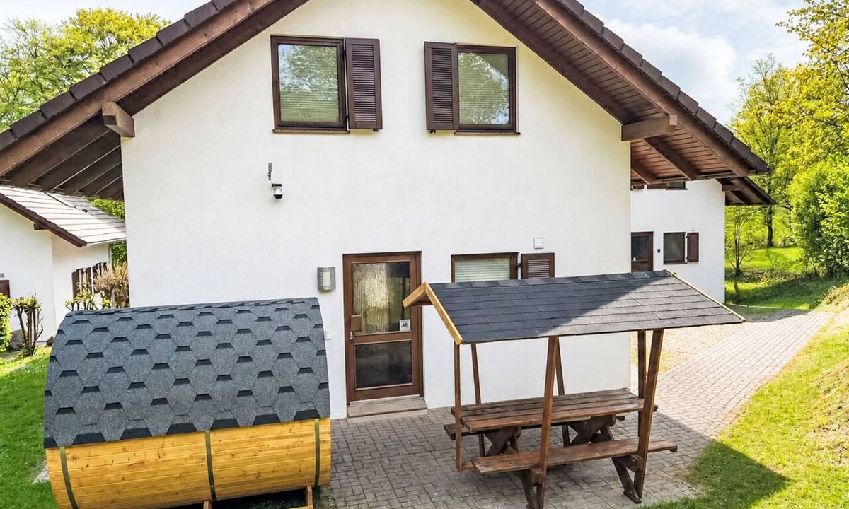 Reimboldshausen House | Tranquille by Interhome