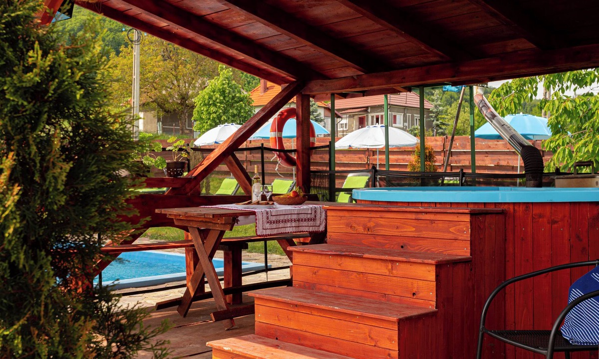 Bratca House | Transylvanian Home - Mountain View, BBQ & Pool