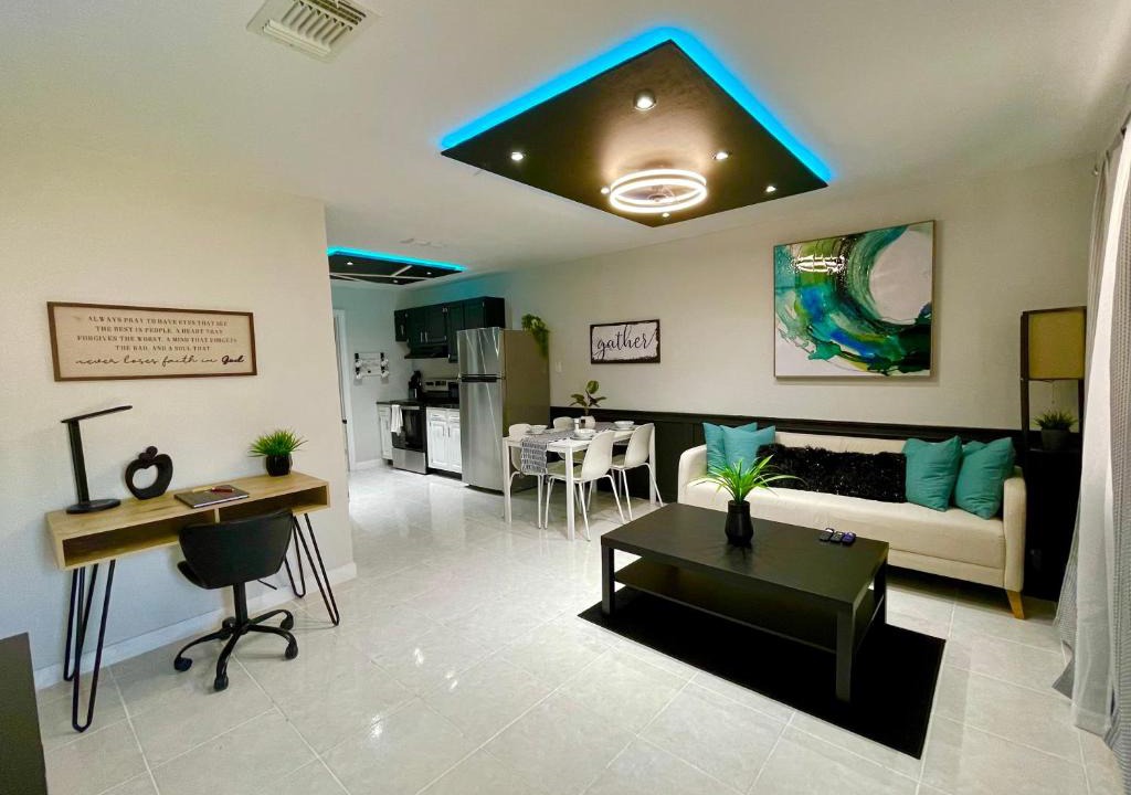 Eagle Pass Apartment | Traveler Stay