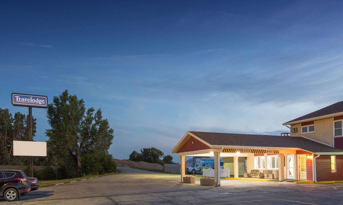 Denison Hotel | Travelodge by Wyndham Denison