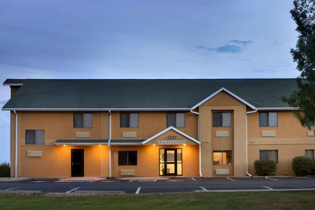 Marysville Hotel | Travelodge by Wyndham Marysville
