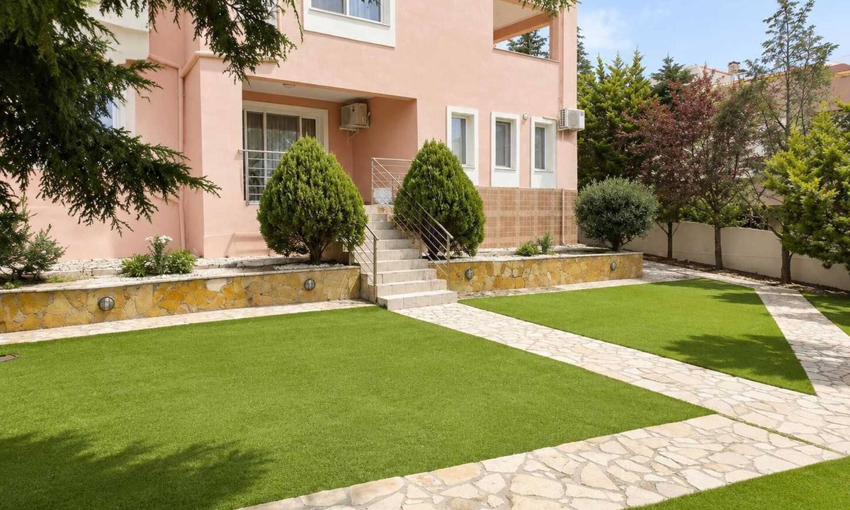 Salamis Apartment | Treasure B&B - Garden Stay in Paloukia Salamina
