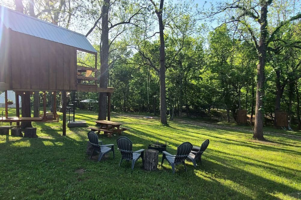 Eureka Springs RV Rental | Tree House Glamping Destination near the Ozarks, with River Access for Swimming and Fishing