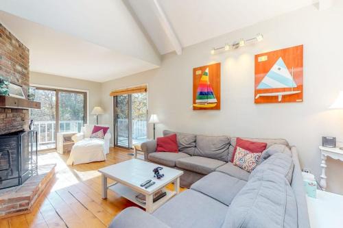 Truro House | Tree Top Oasis