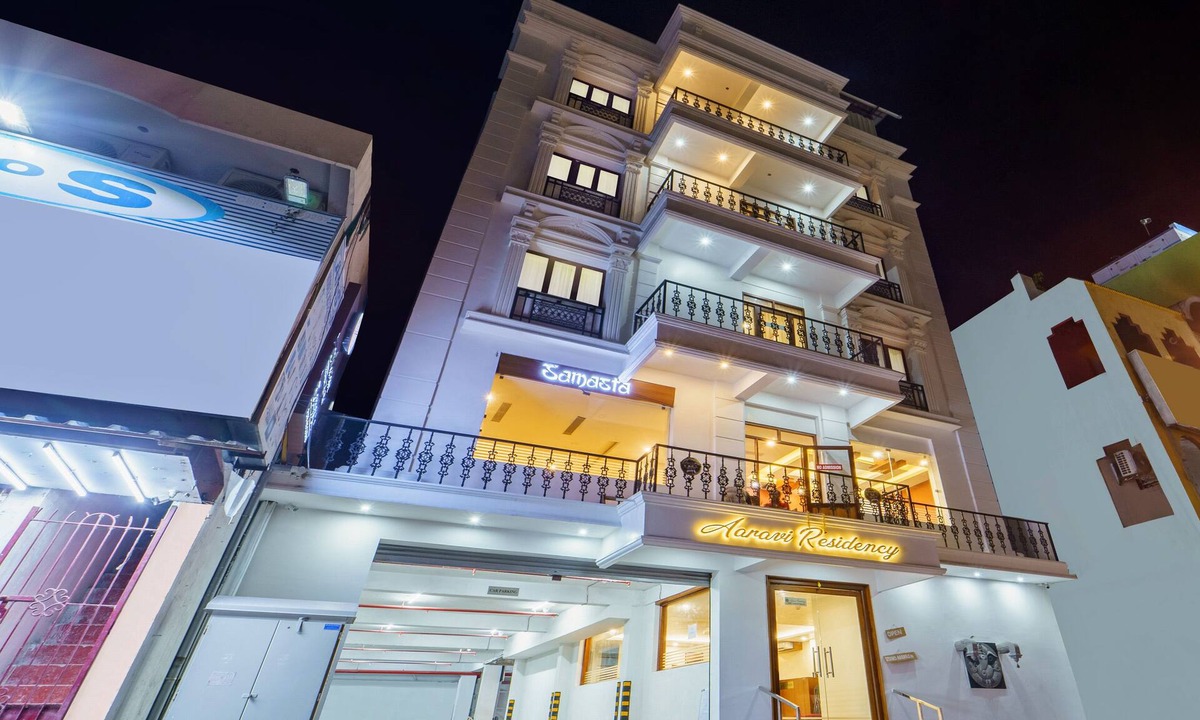 White Town Hotel | Treebo Aaravi Residency, 800 Mtrs From Promenade Beach