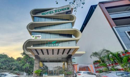 Bullawala Hotel | Treebo Elysee, Patel Nagar
