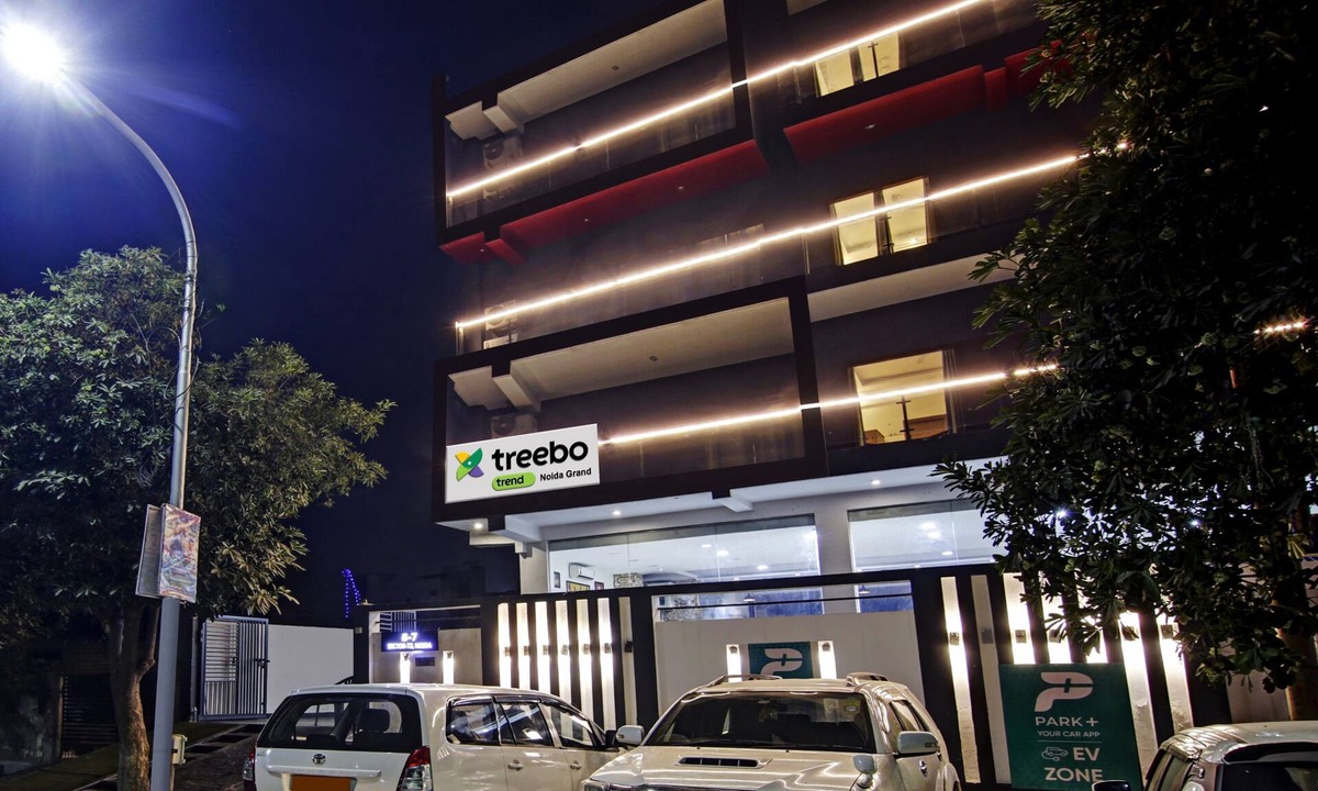 Noida Hotel | Treebo Noida Grand
