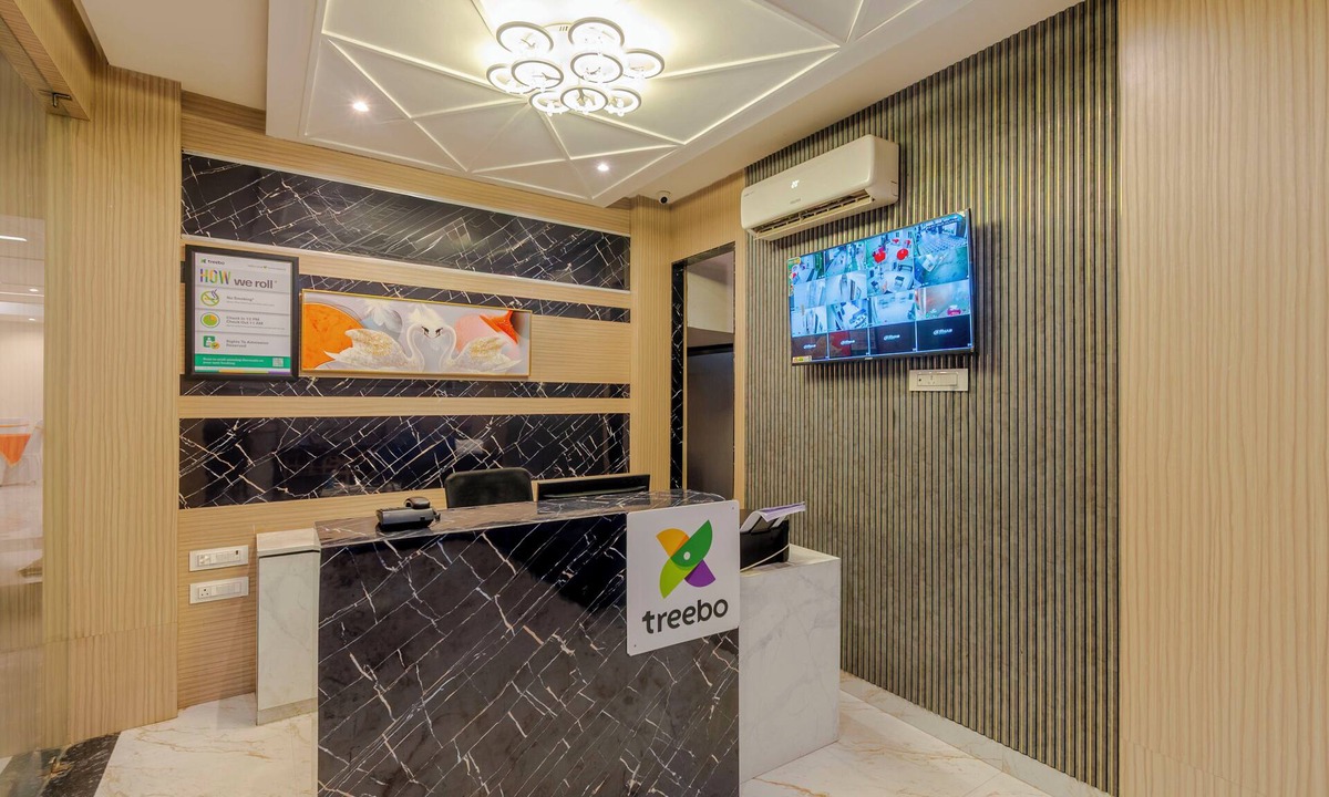 Varanasi Hotel | Treebo Raj Palace