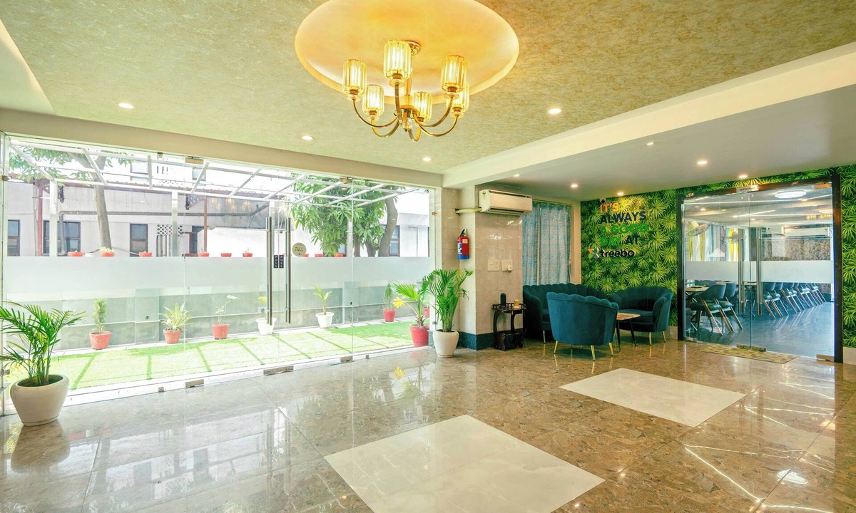 Greater Noida Hotel | Treebo Sunny Feast