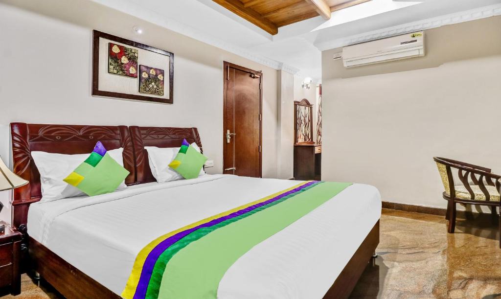 Irinjalakuda Hotel | Treebo Symphony Hotels And Resorts Angamally