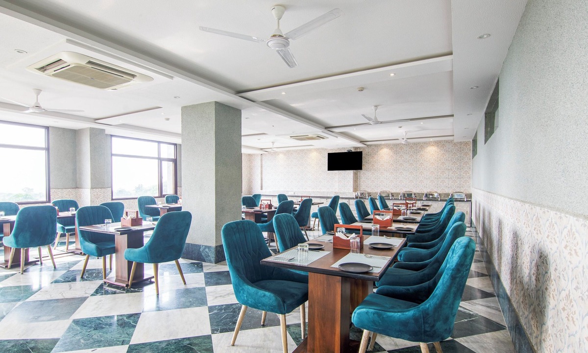 Jammu Hotel | Treebo Trinetar International
