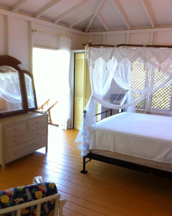 St. John's House | Treehouse Cottage