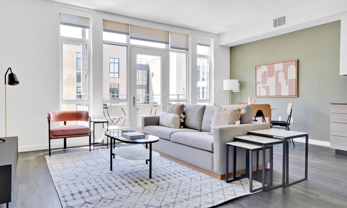Southwest Berkeley Apartment | Trendy Berkeley 1BR w/Gym, W/D & Roof, near Highways, by Blueground