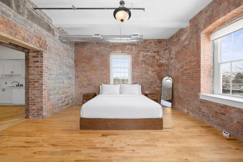 Carleton Place Hotel | Tri Century Mill Suites