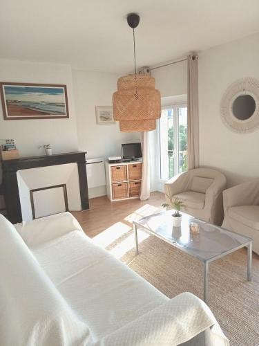 Bordeaux Golden Triangle Apartment | Triangle d'OR bel appartement 2ch lumineux et calme