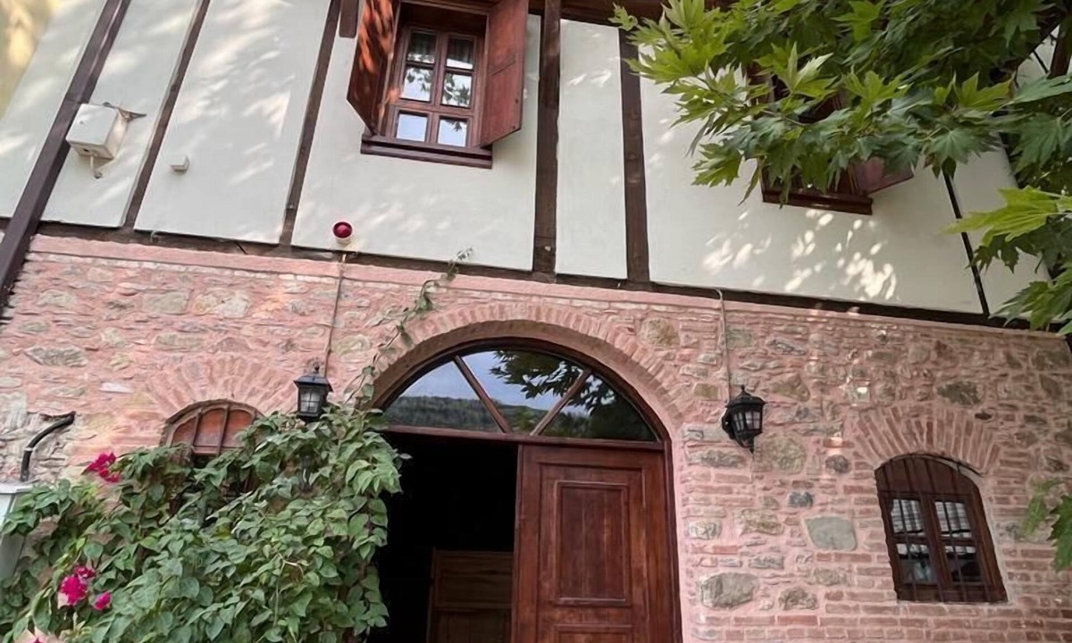 Zeytinbagi Hostel | Trilye Taşev